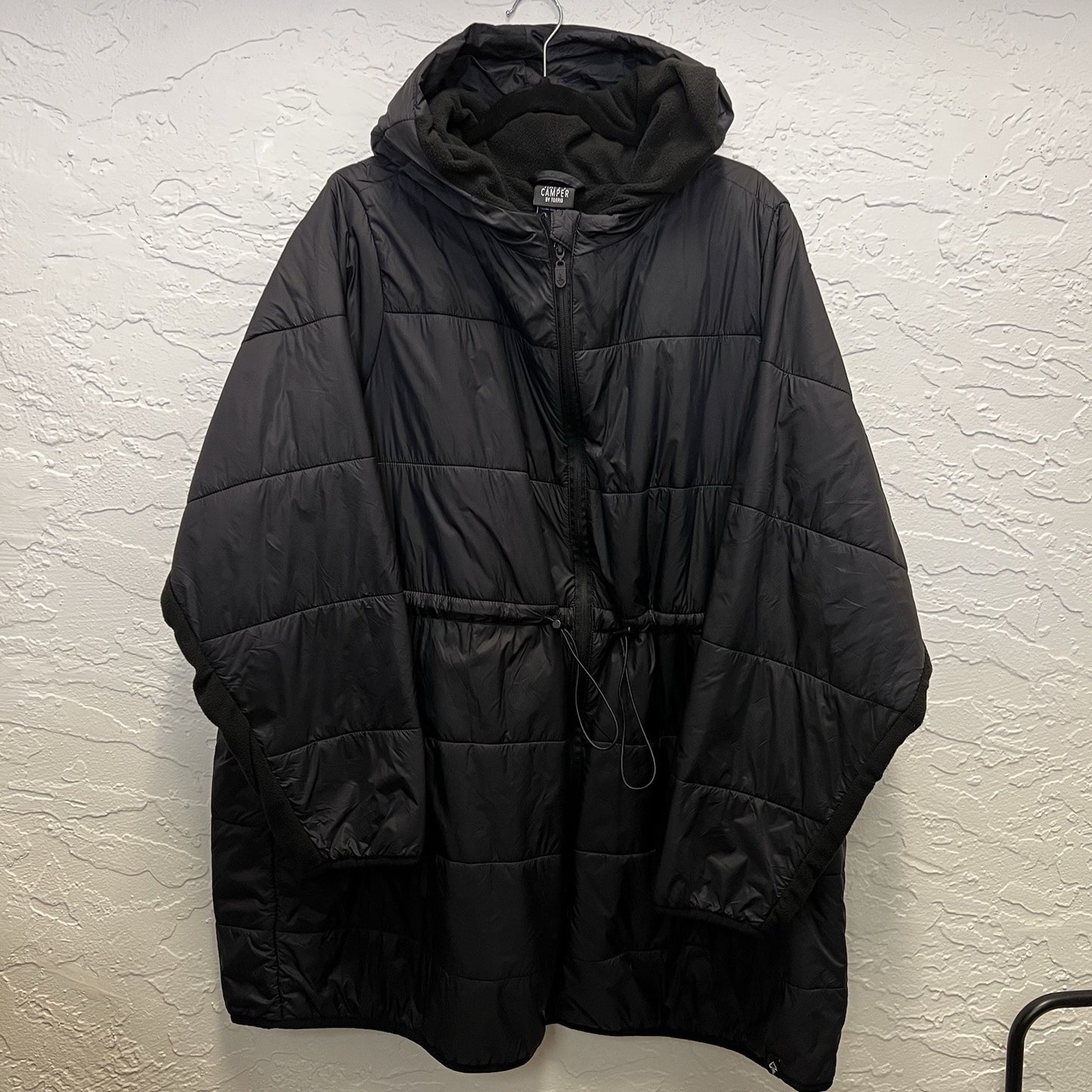 NWOT Torrid Happy 4X Camper Mid-Length Puffer Winter Coat Hooded Fleece Lined