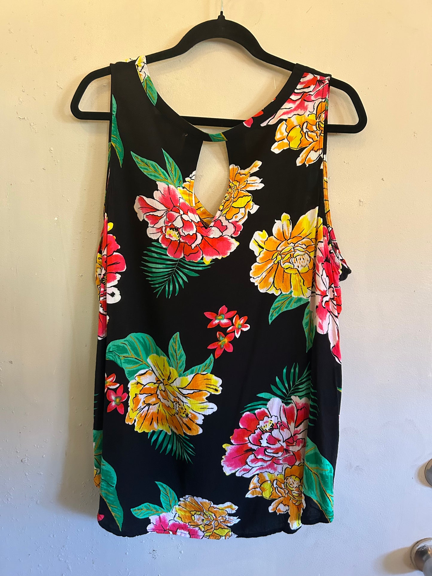 Old Navy Black Floral Sleeveless Shirt