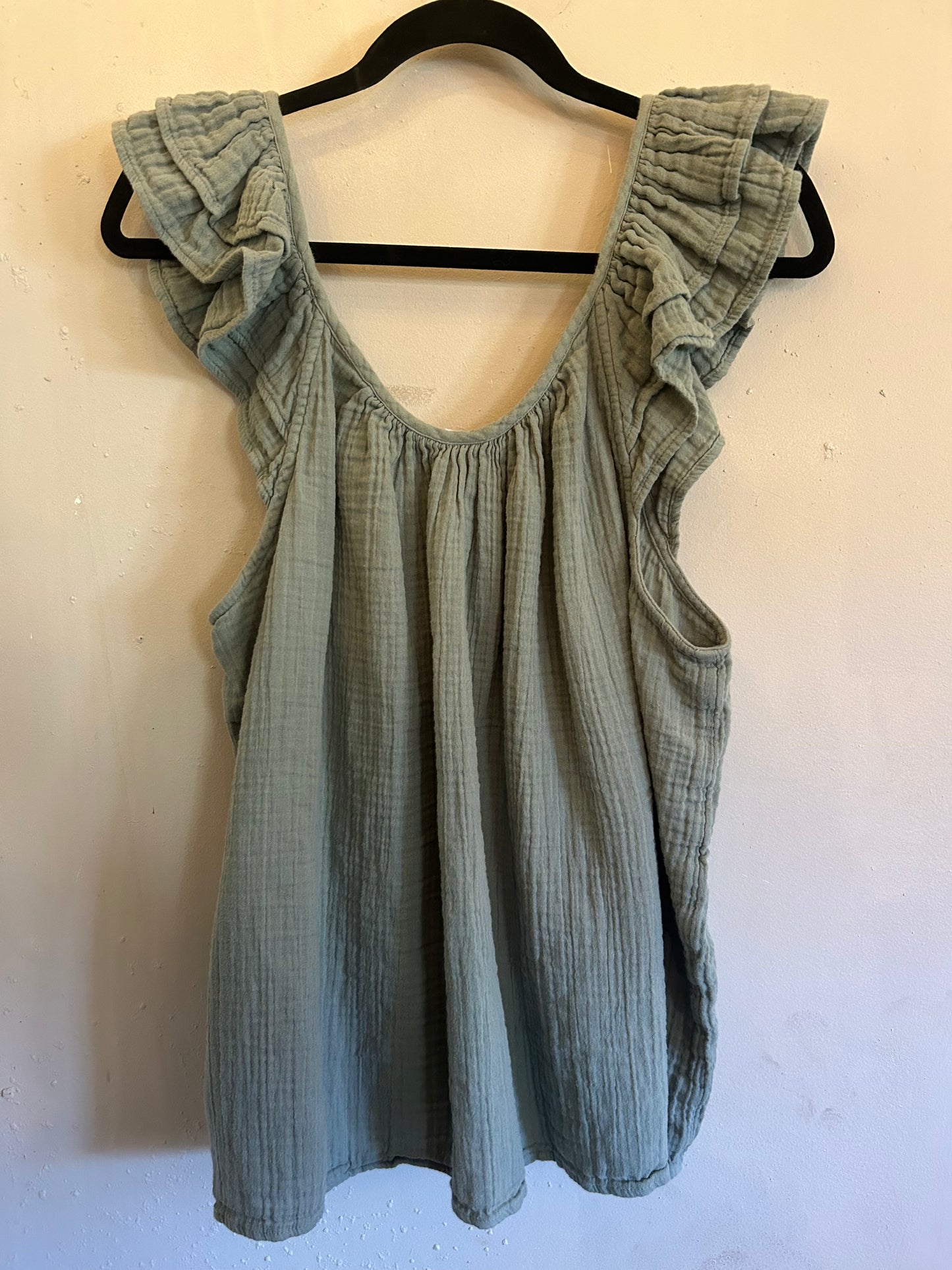 Gap Sage Green W/Ruffles Sleeveless