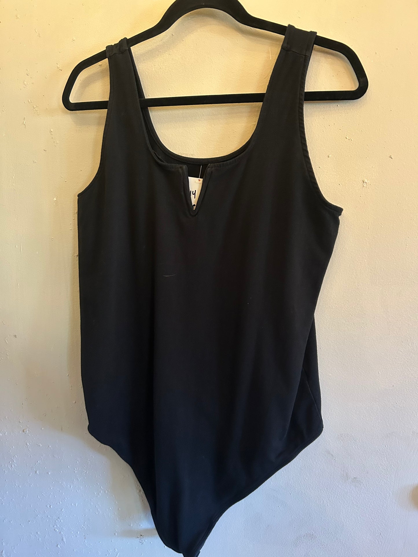 Torrie Black v neck bodysuit