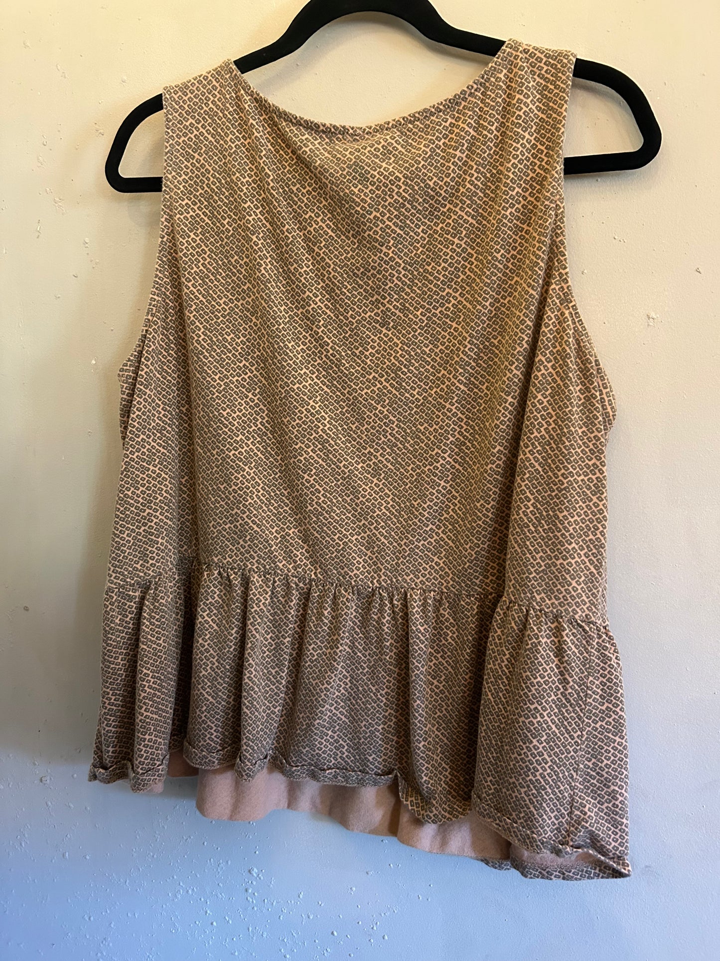 Lane Bryant Tank black leapord sleevleless