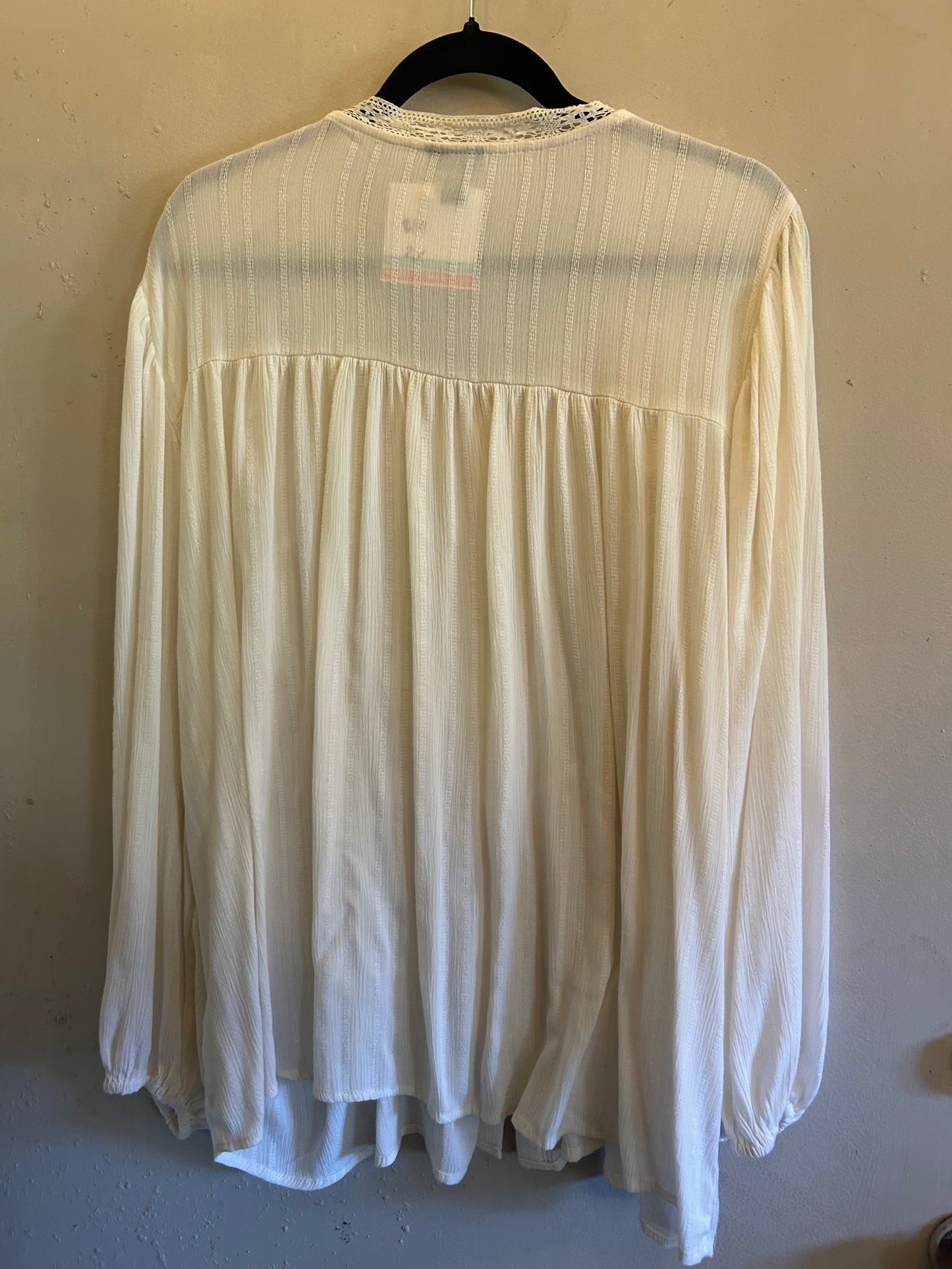Torrid Cream lace top button down