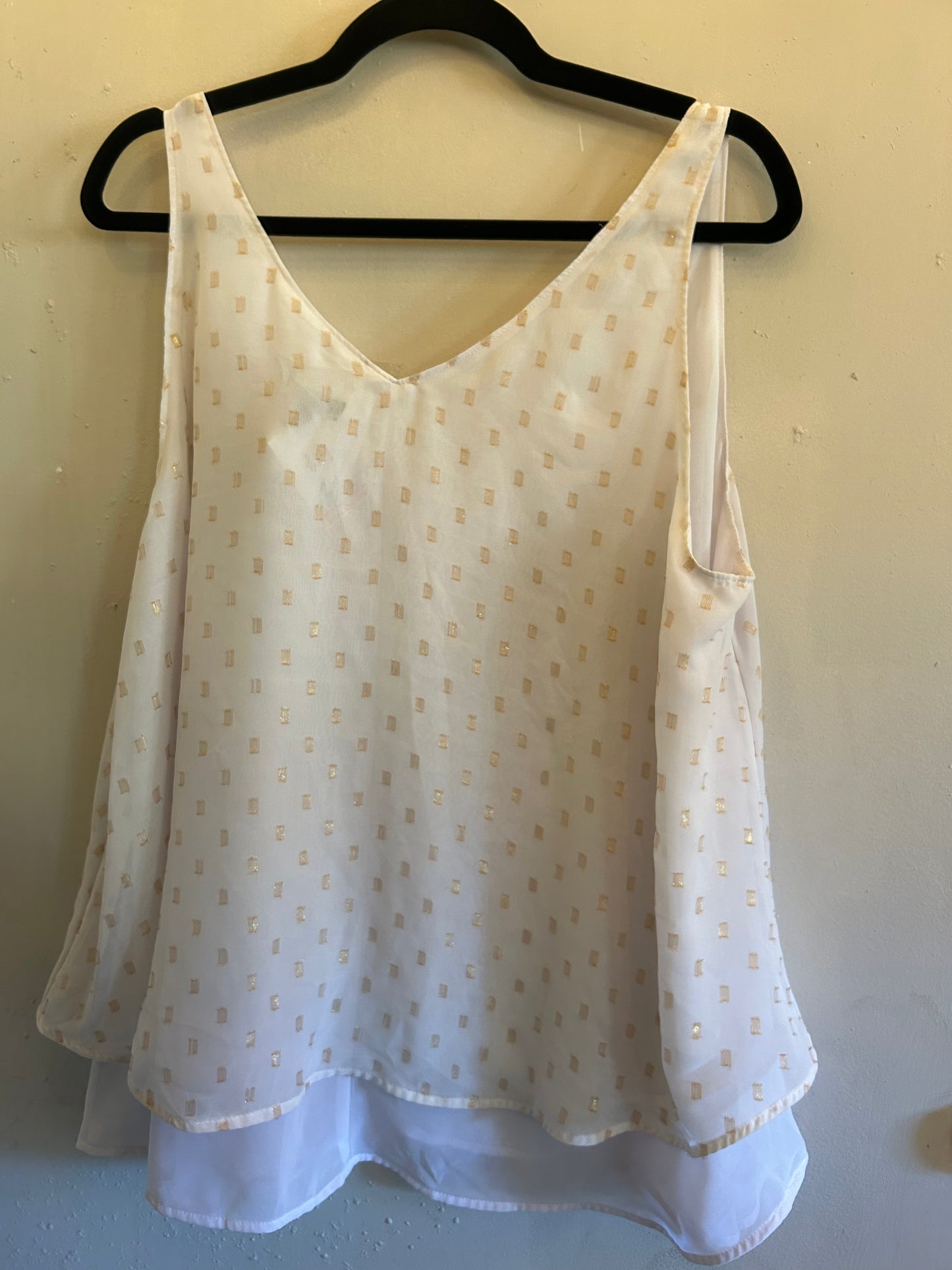 Lane Bryant White w Gold v neck sleeveless