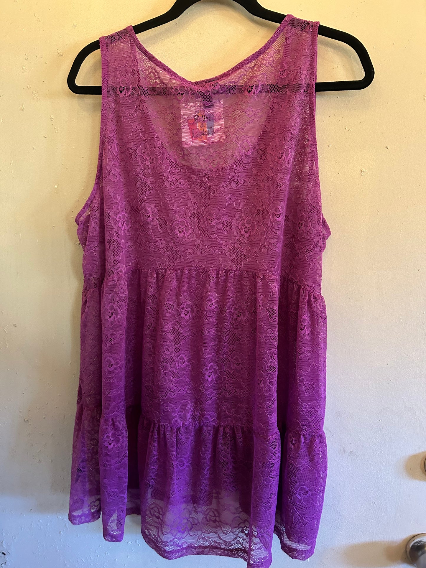 Torrrid Purple lace sleeveless top