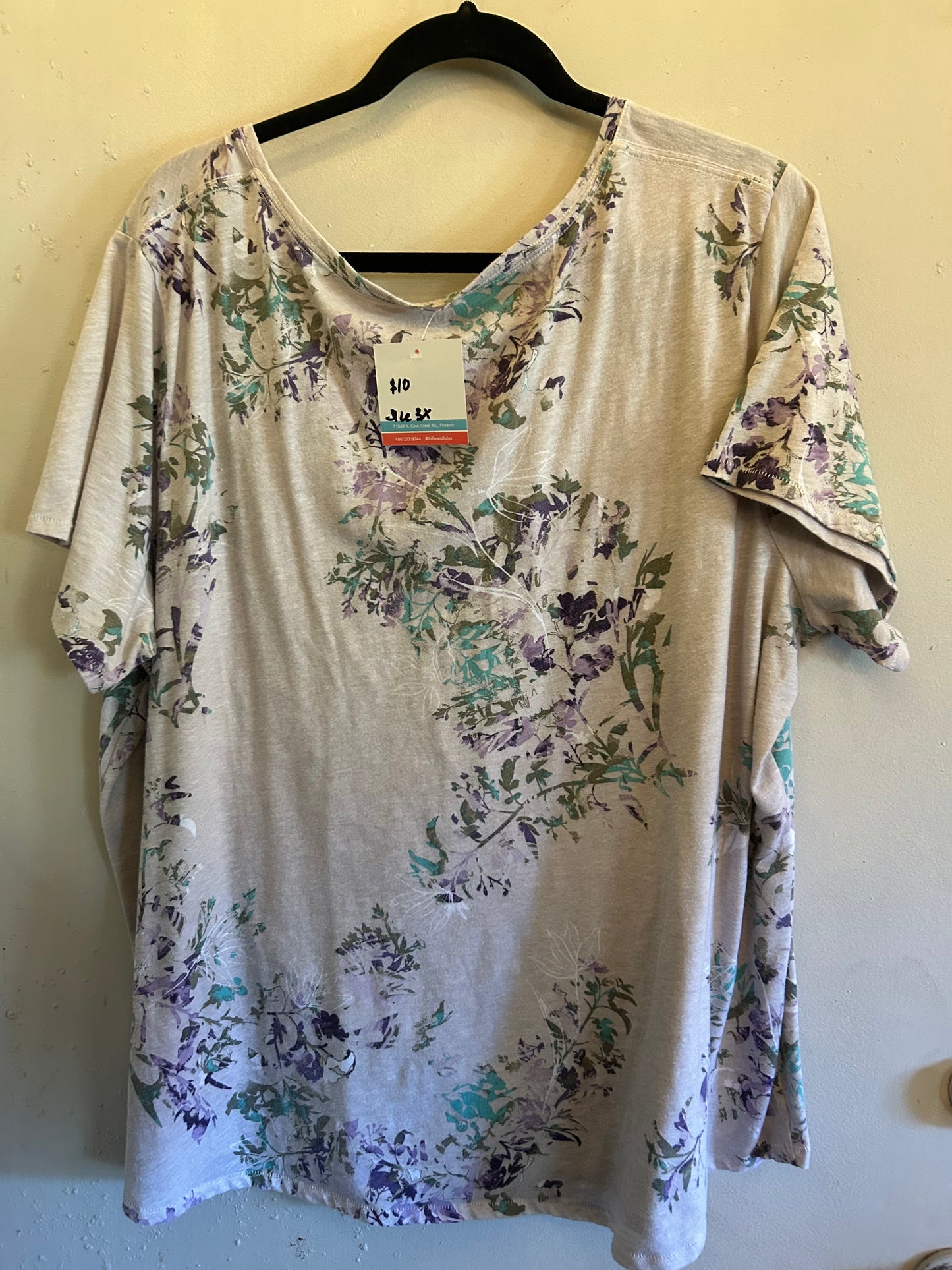 Evri Tan purple flower v neck