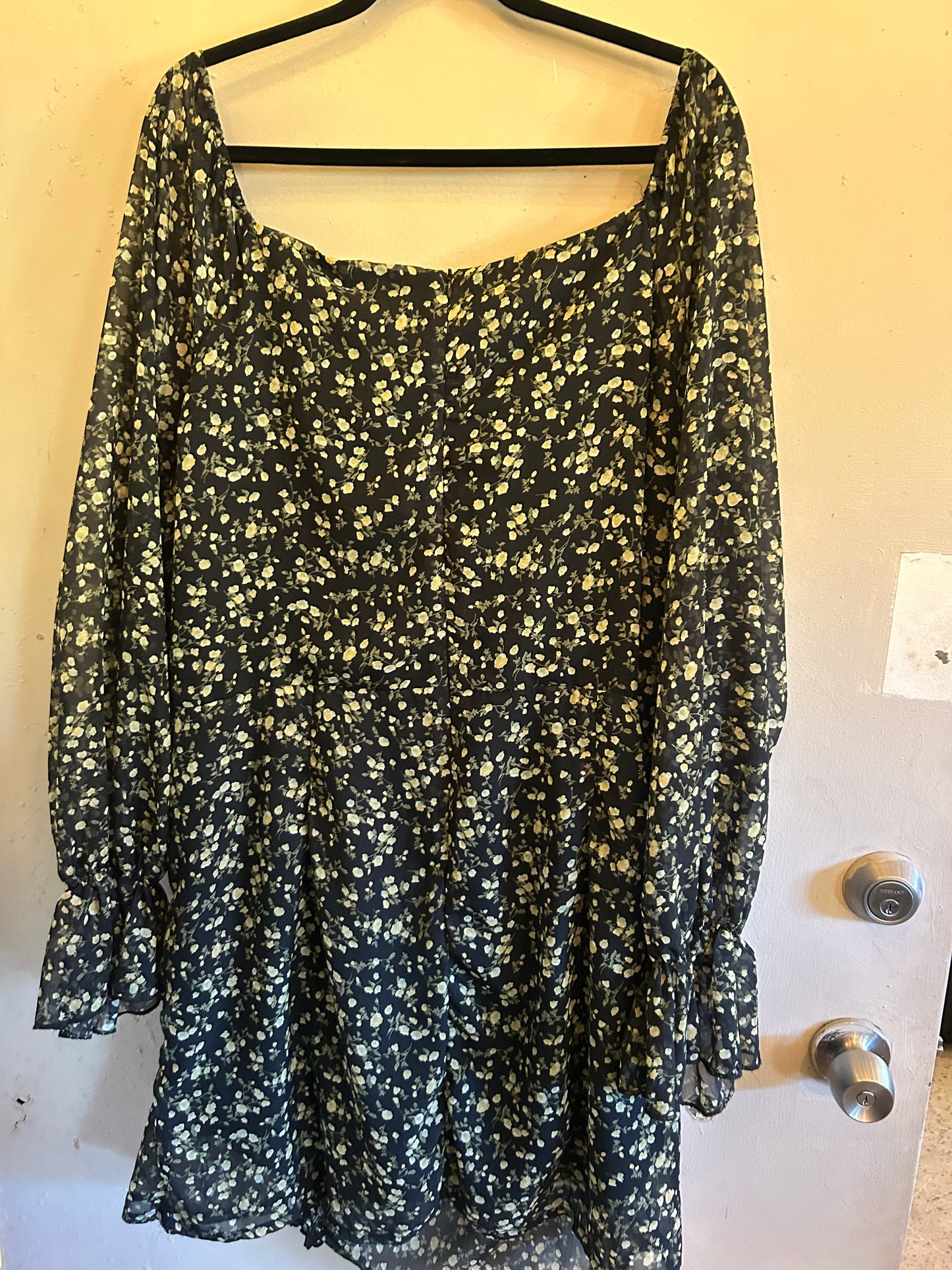 Nasty Gal Collection PATTERNS - FLORAL WOMENS DRESS Sz. 20