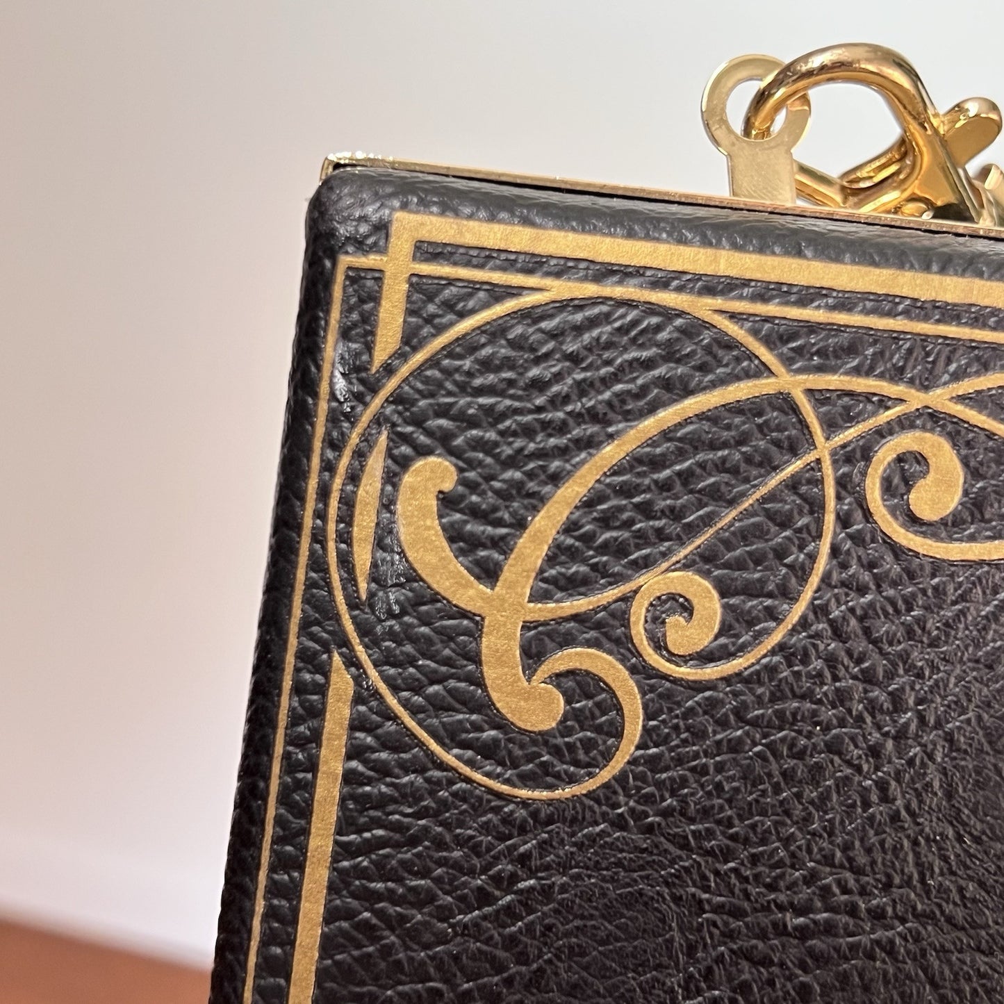 Disney Villains Loungefly Book Clutch Shoulder Bag Crossbody Purse