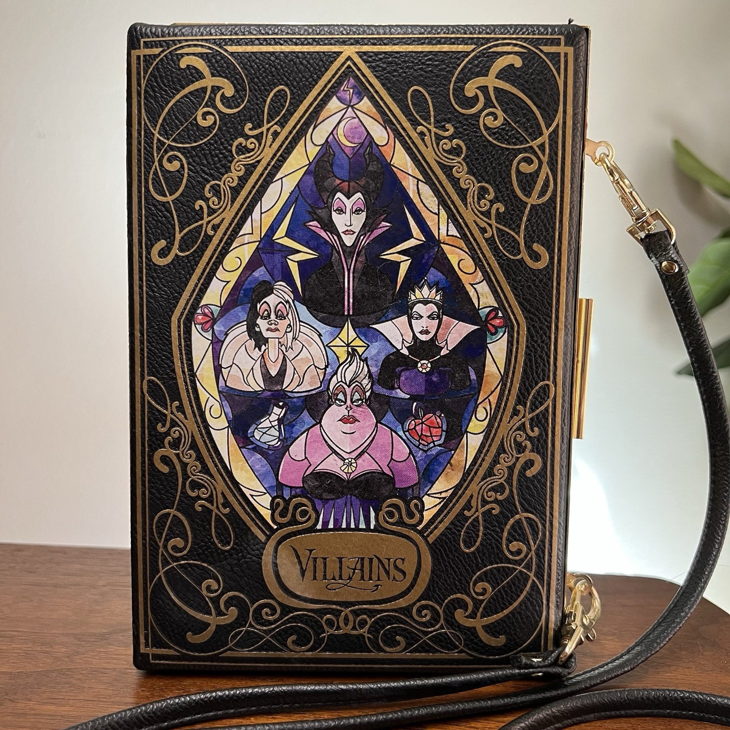 Disney Villains Loungefly Book Clutch Shoulder Bag Crossbody Purse