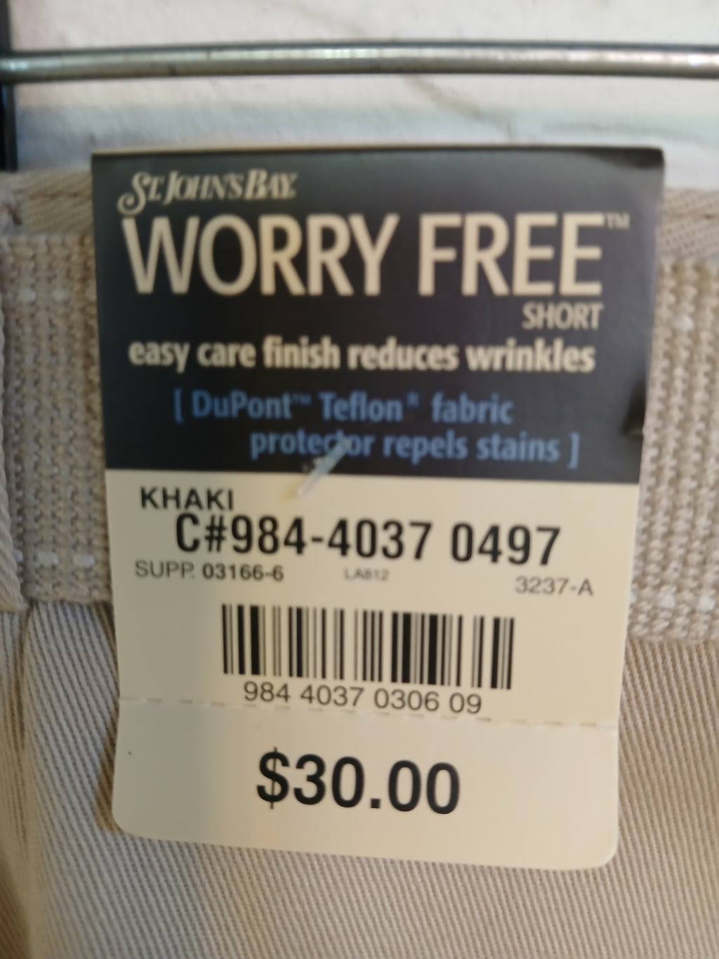 St Johns Bay NWT Worry Free Chino Shorts w/ Belt