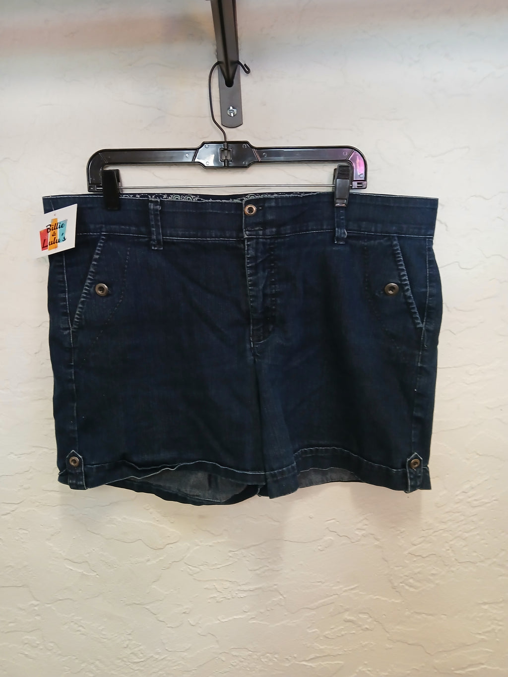 Gloria Vanderbilt Dark Wash 4 Pocket Jean Shorts