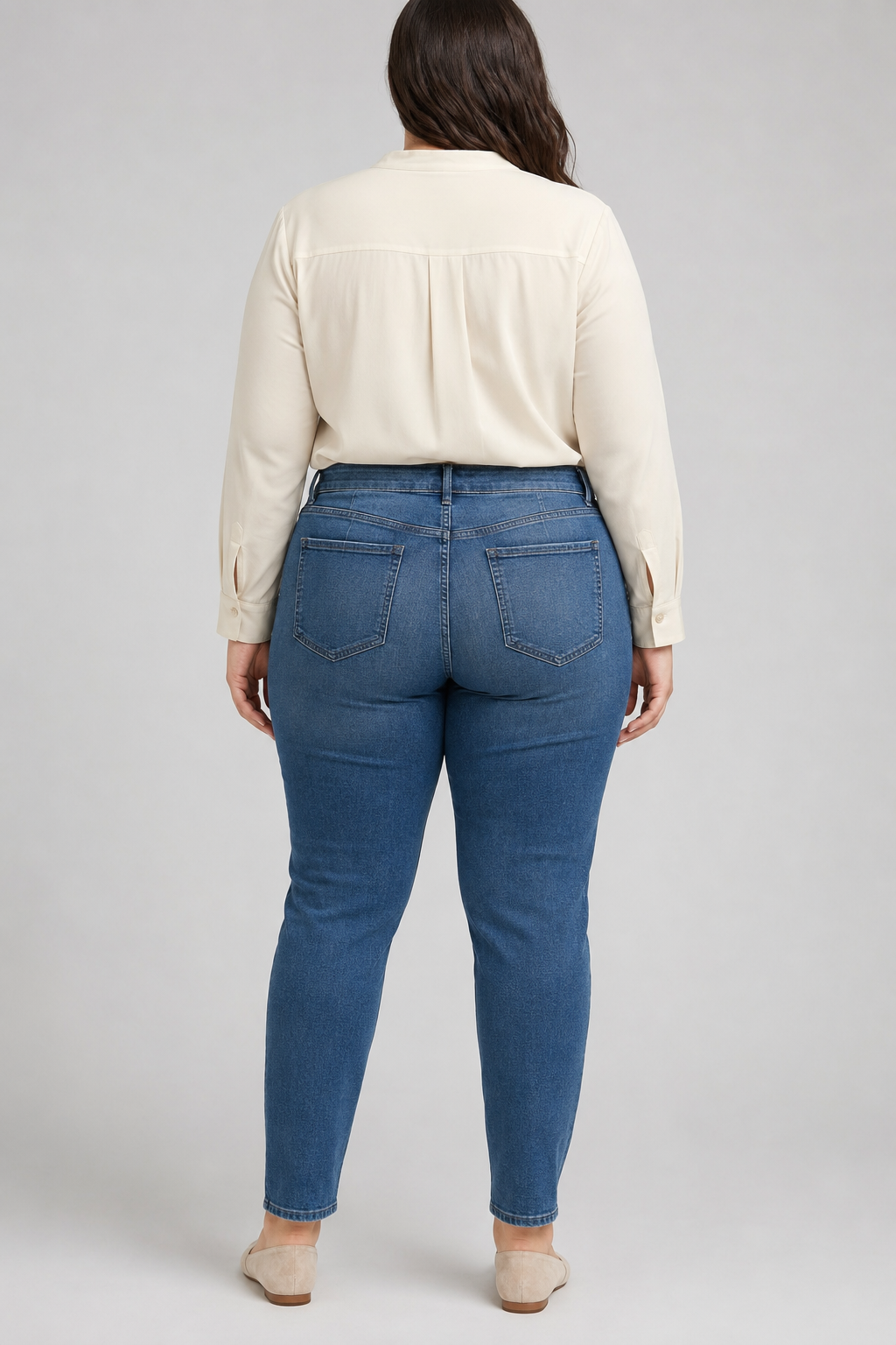 Old Navy Womens Tapered Leg Blue Jeans