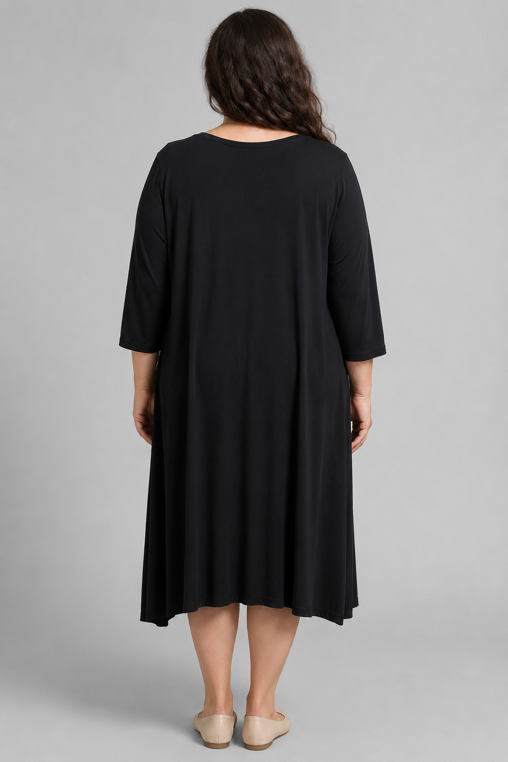 Premise Dresses Black Scoop Neck 3/4 Sleeve Midi Dress