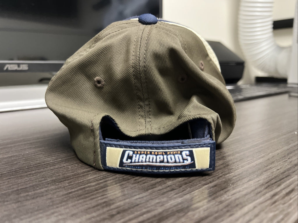 New England Patriots NFL Super Bowl XXXIX Champions Strapback Cap Hat - NWT