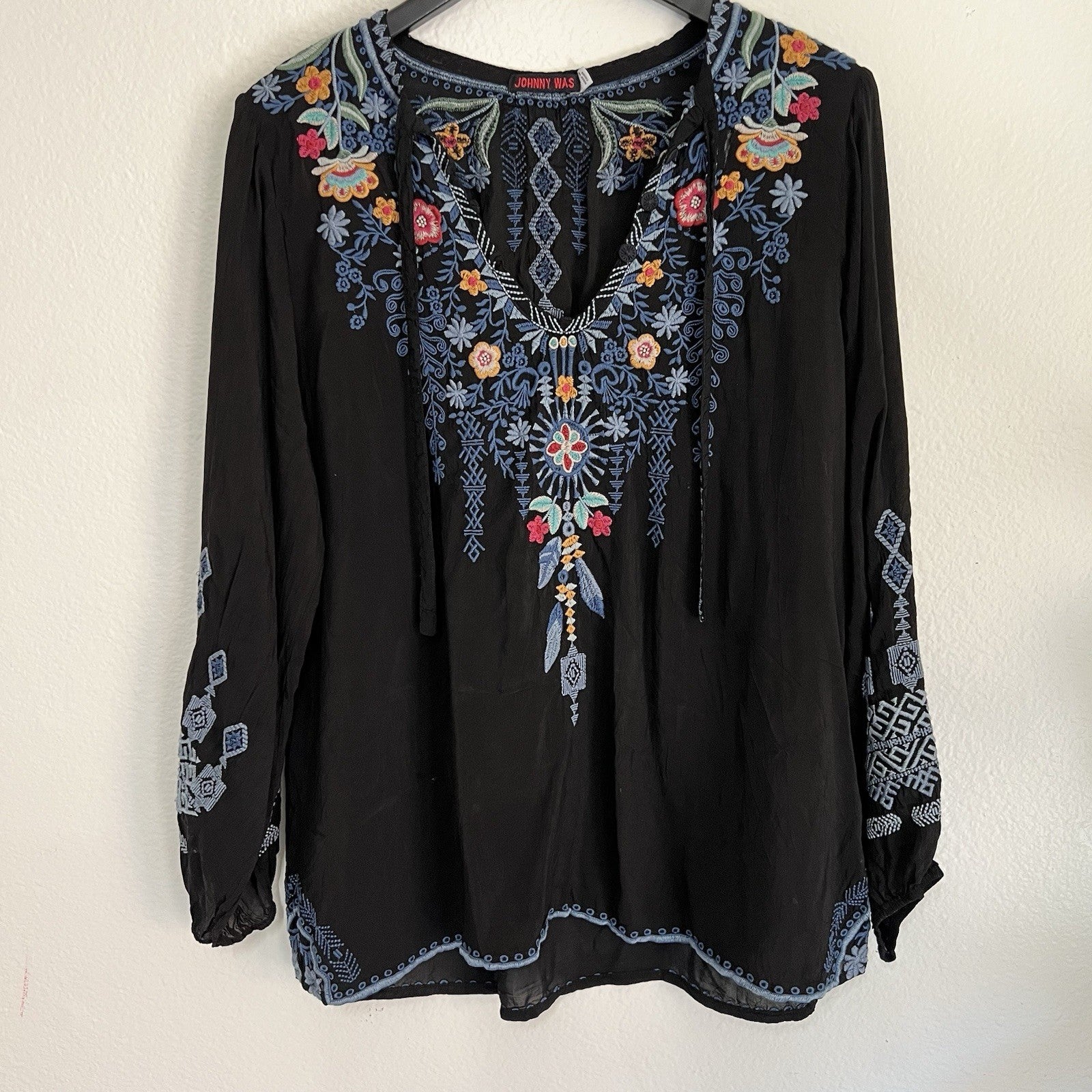 Johnny Was Chelsea Black Embroidered XL Blouse