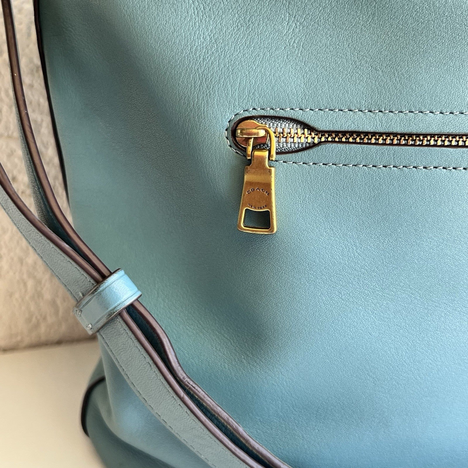 Coach 79029 Signature Chain Duffle Purse Teal Brass Glovetanned Leather Hobo Bag