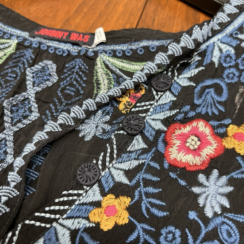 Johnny Was Chelsea Black Embroidered XL Blouse