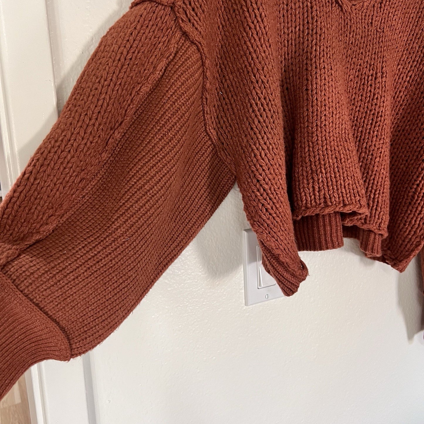 Arula Crop Rust Chunky Cable Knit Oversized Boho Raw Hem Seams Sweater Hippie