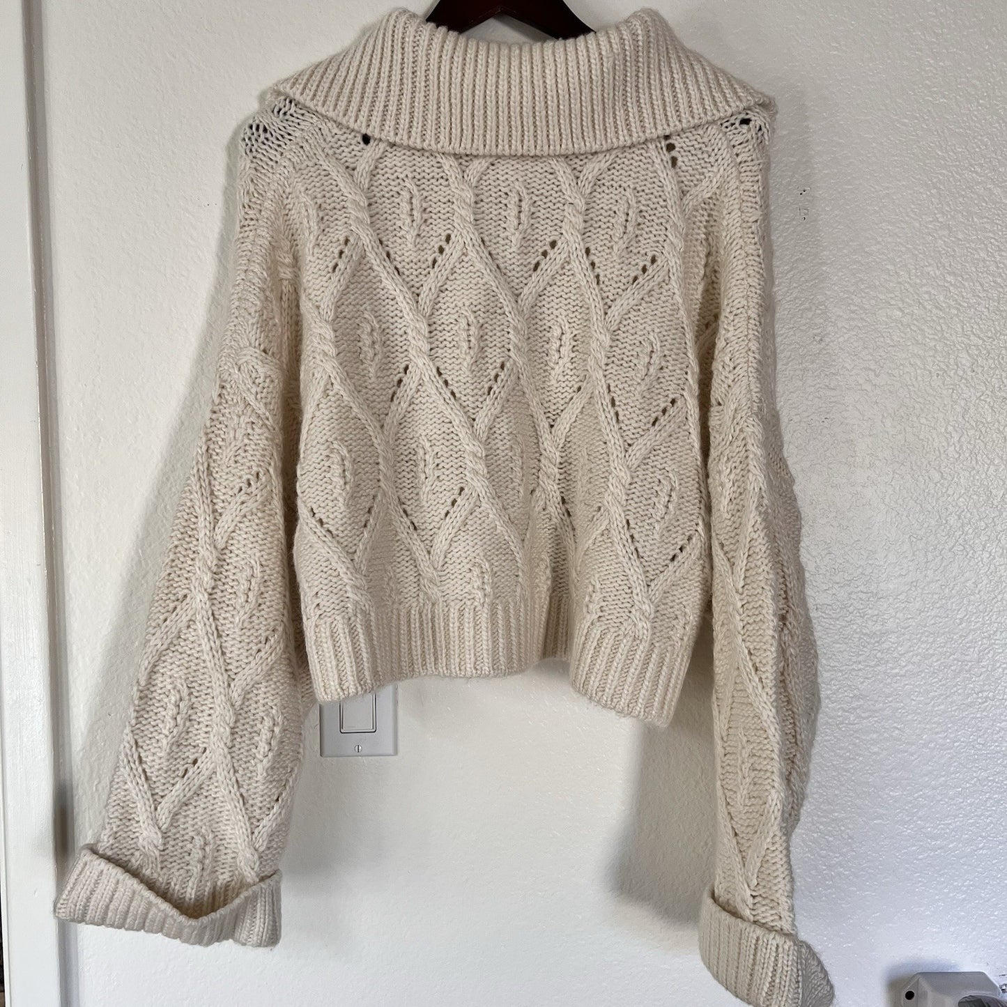 Large Crop Chunky Cable Knit Wool Blend Full Zip Womens Sweater Cream Fisherman