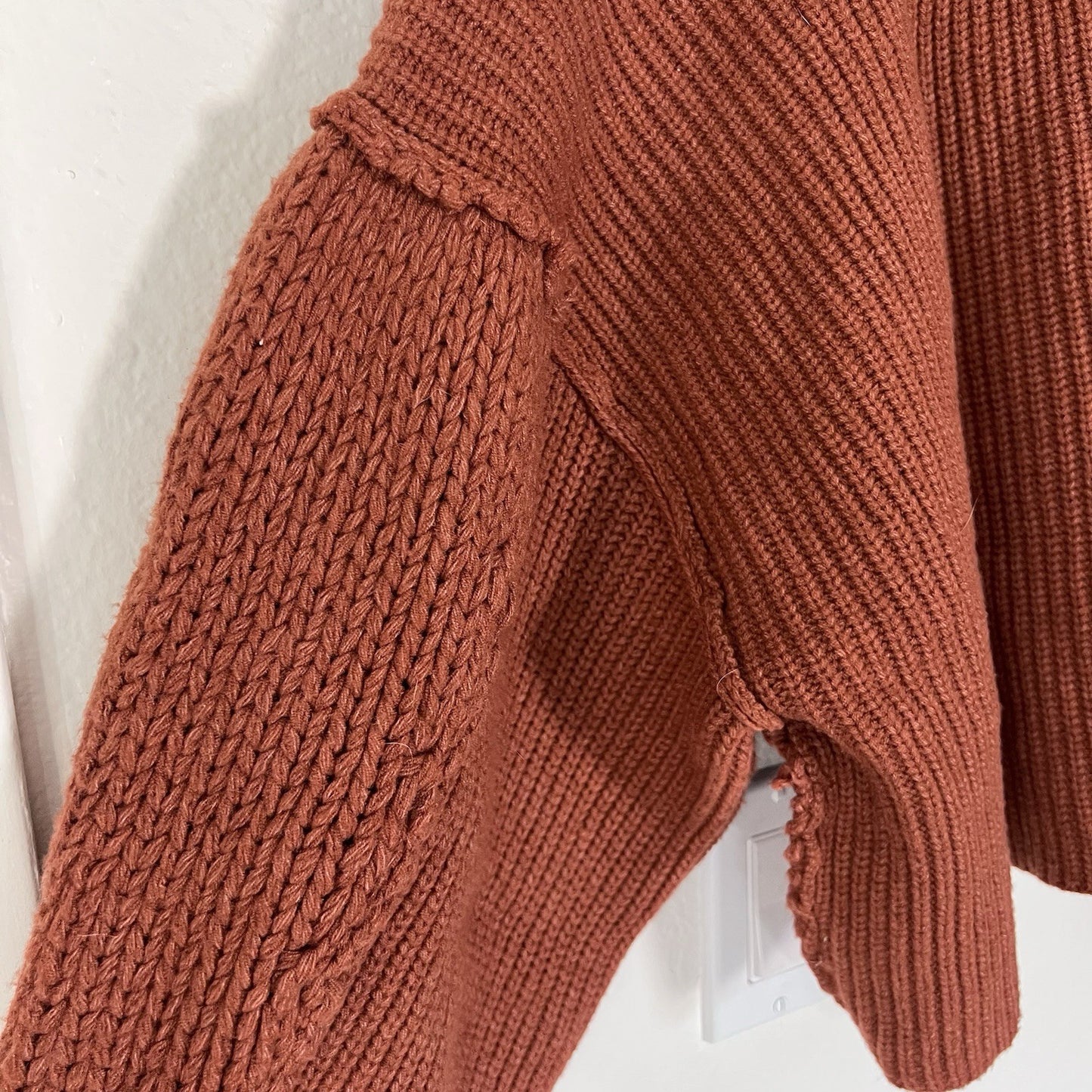 Arula Crop Rust Chunky Cable Knit Oversized Boho Raw Hem Seams Sweater Hippie