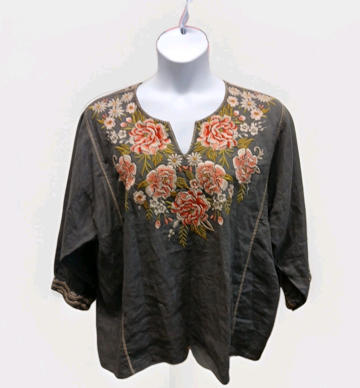 Johnny Was XL Grey Embroidered Pullover Top