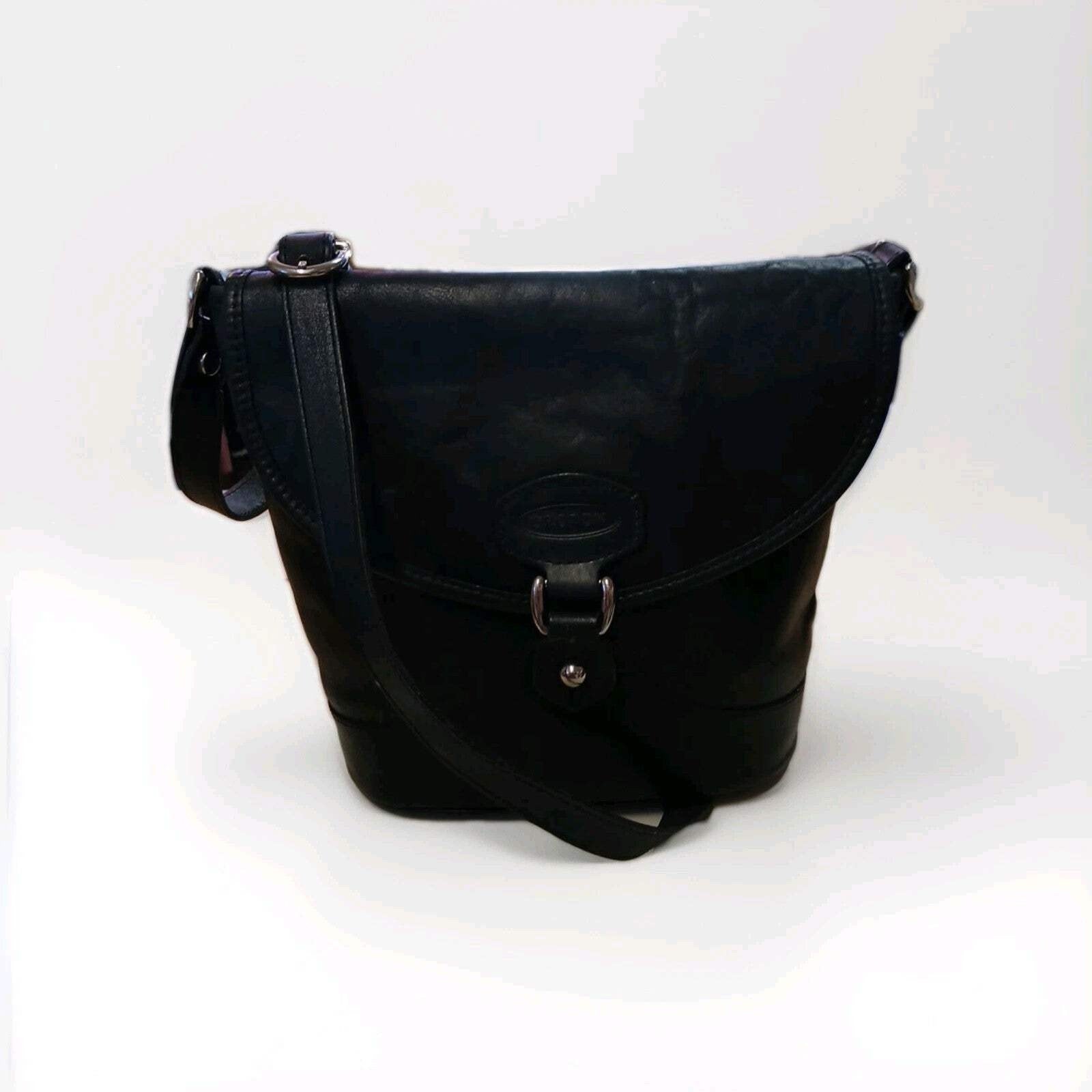 Oroton Womens Black Satchel Style Cross Body Leather Handbag