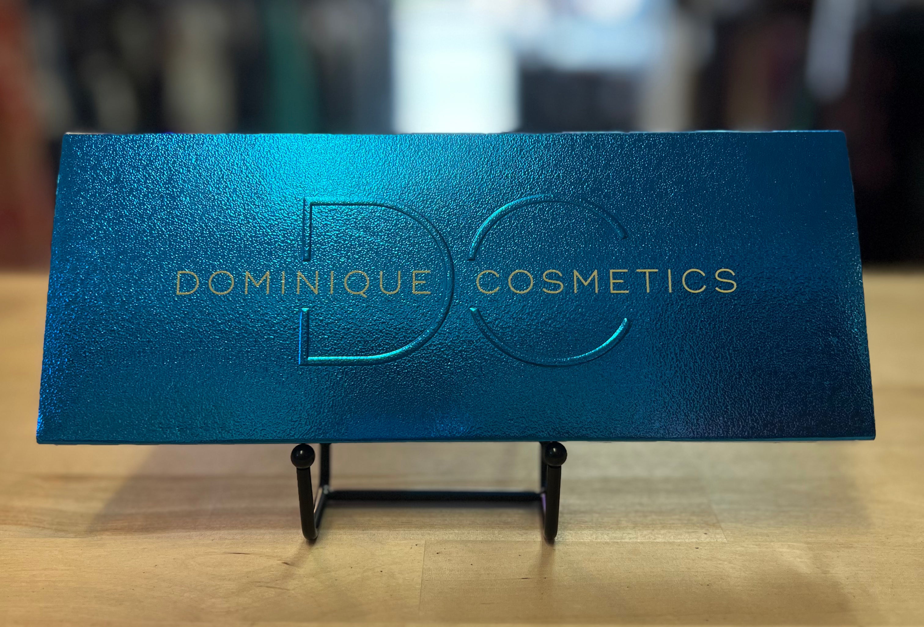 Dominique Cosmetics 12 Pan Colour Palette