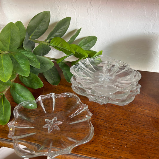 Vintage EAPG McKEE GLASS Plate Etched Starburst 5.5" x4