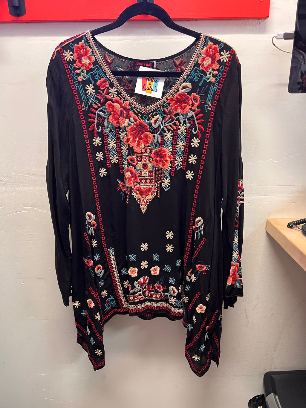 Johnny Was Black wtih Floral Embroidery BOHO Style Blouse