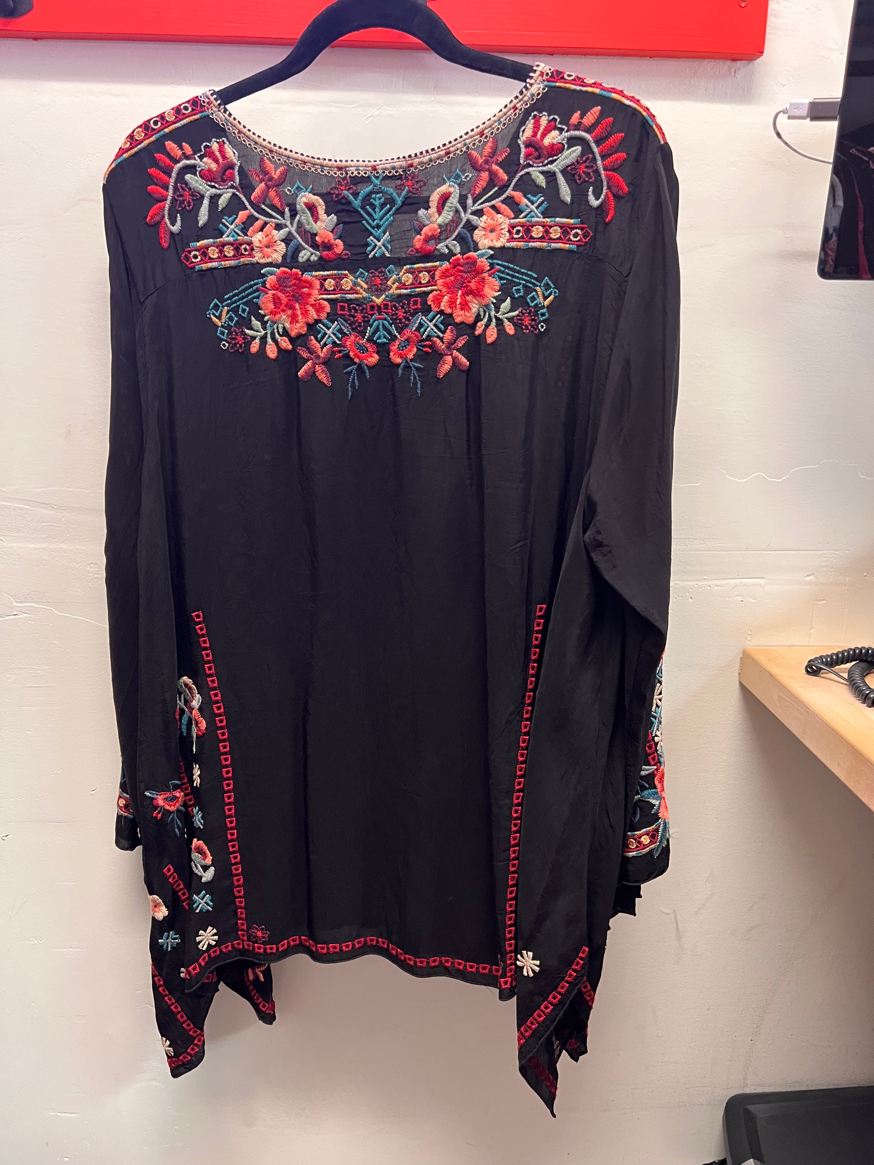 Johnny Was Black wtih Floral Embroidery BOHO Style Blouse