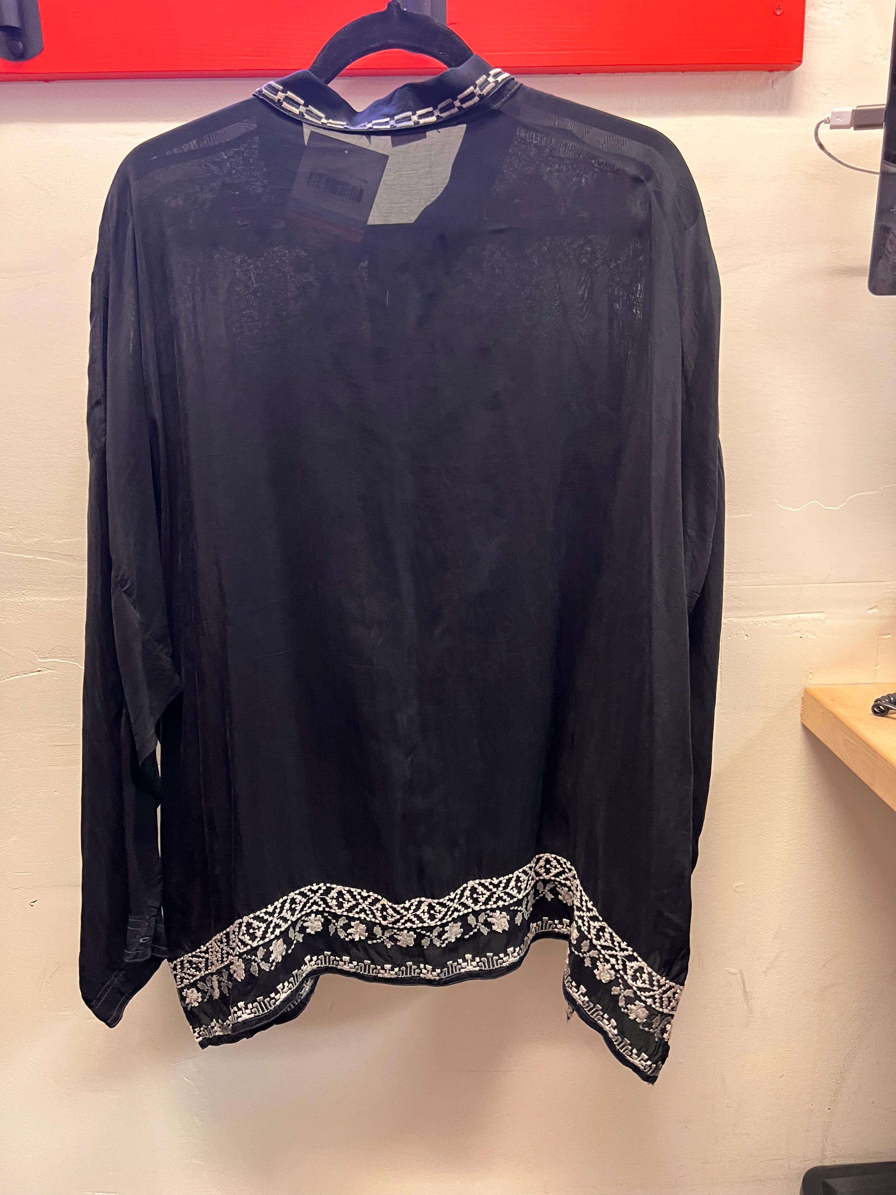 Johnny Was Black 3/4 Button uup Embroidered Collared Long Sleeve Blouse