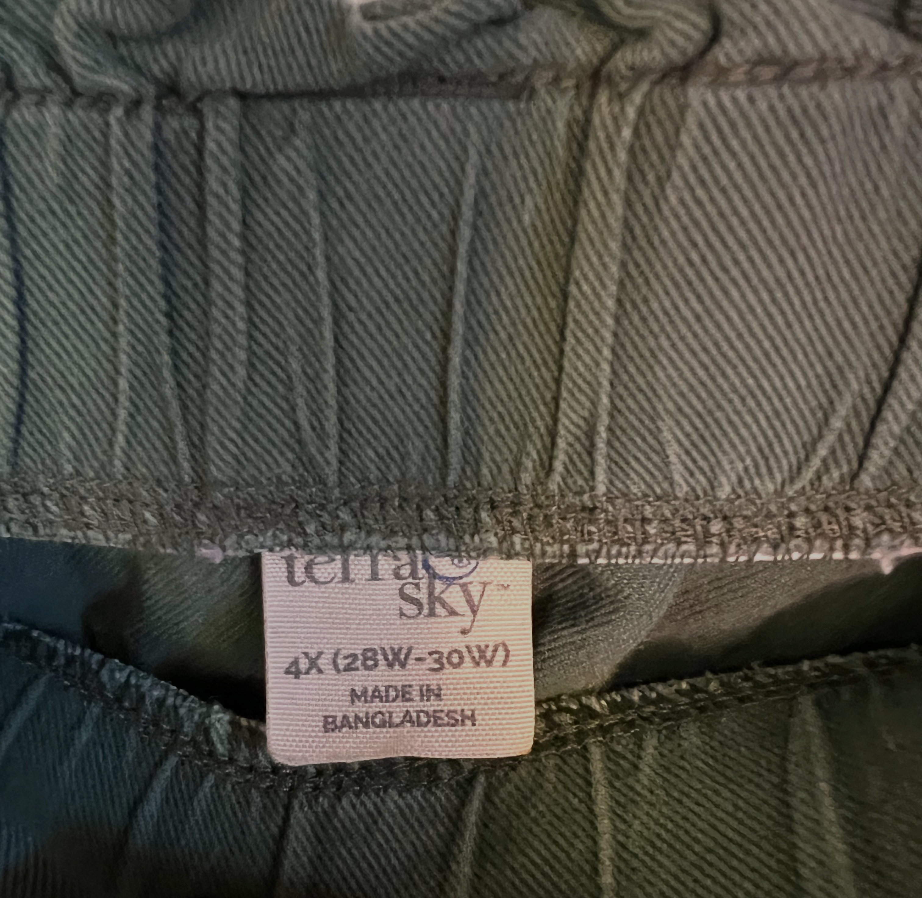 Terra & Sky Green Ruffle Waist 4 Pocket Shorts
