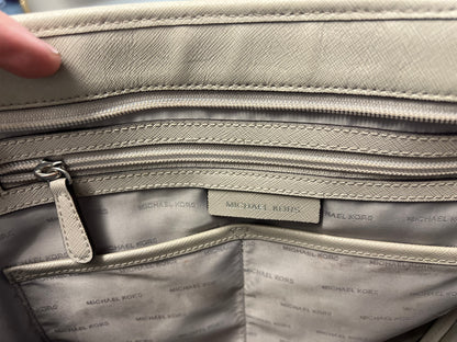 Michael Kors Large Leather Light Cream Tote w/Center Laptop Pocket #3860Q0 CJ00980