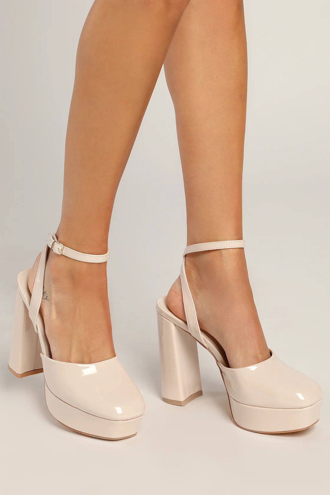 Lulu's Kaylue Heals in Nude Size 9