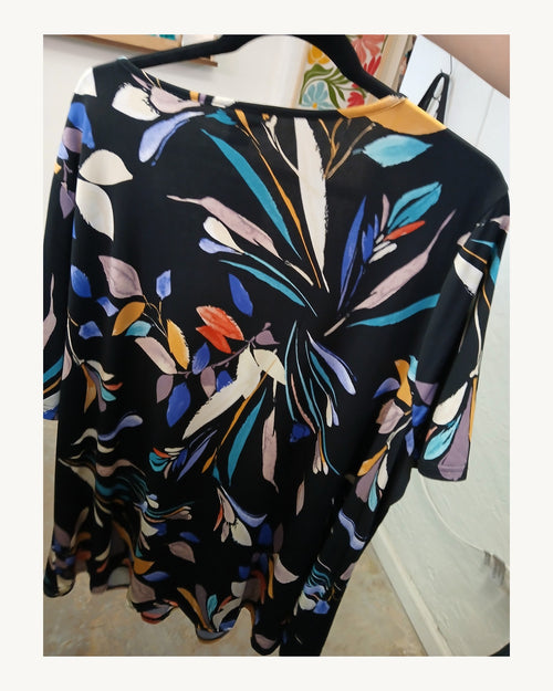 Avenue Black Floral Deep Neck Long Pullover Top