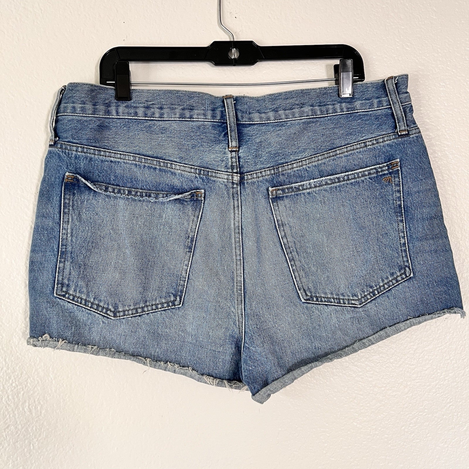 Madewell (31) Relaxed Denim Shorts High Rise Cut Off Raw Hem Distressed